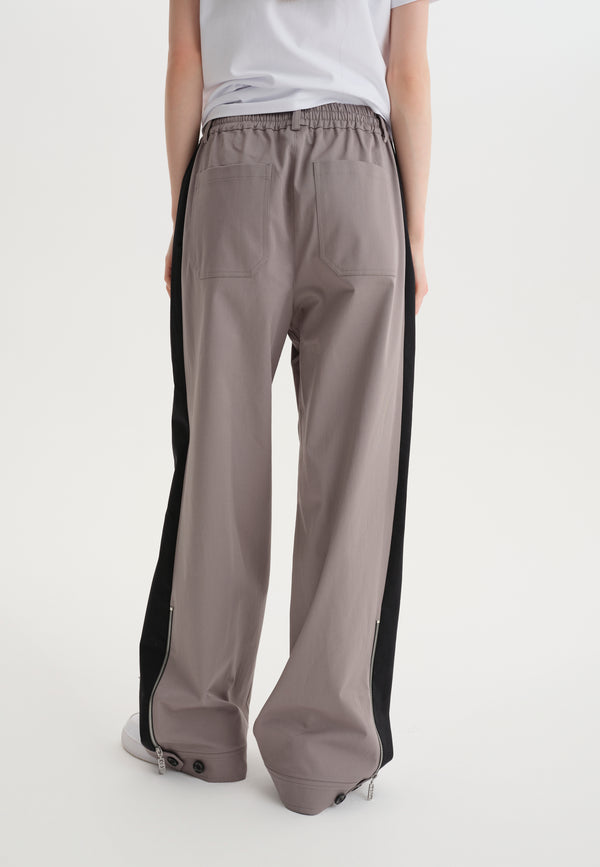 Trousers with stripes